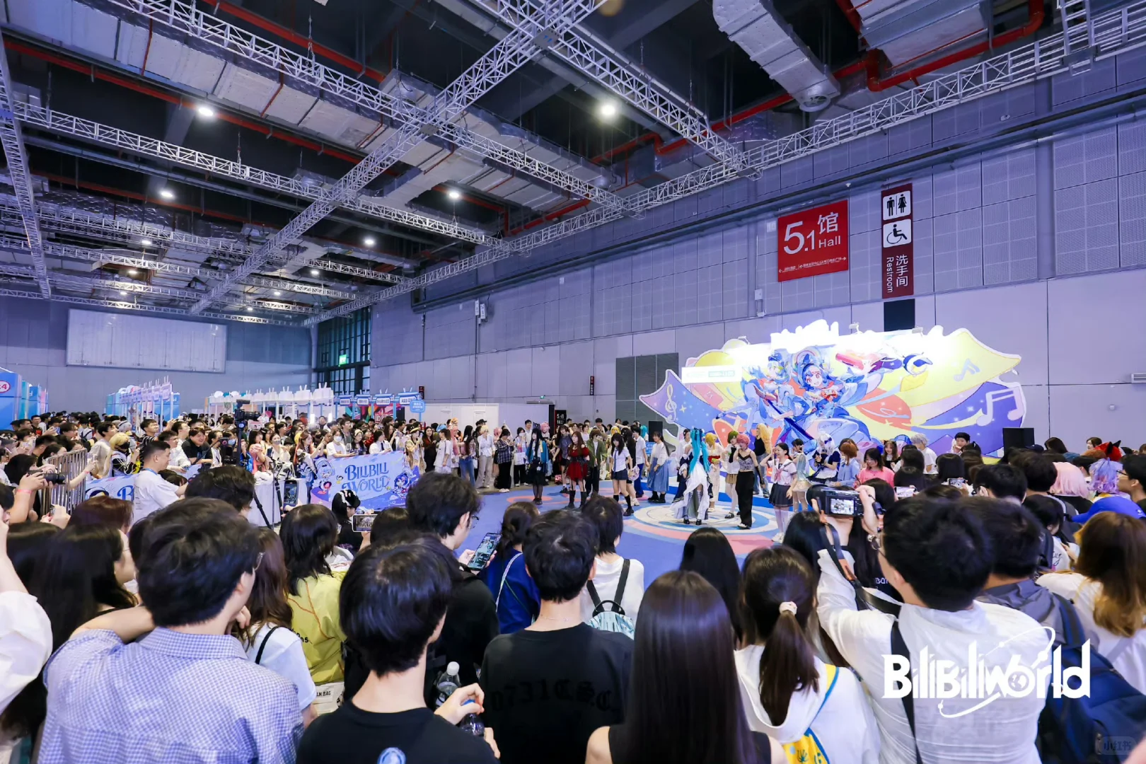 亚洲最大!BW2025盛大开展,30万人共赴文化