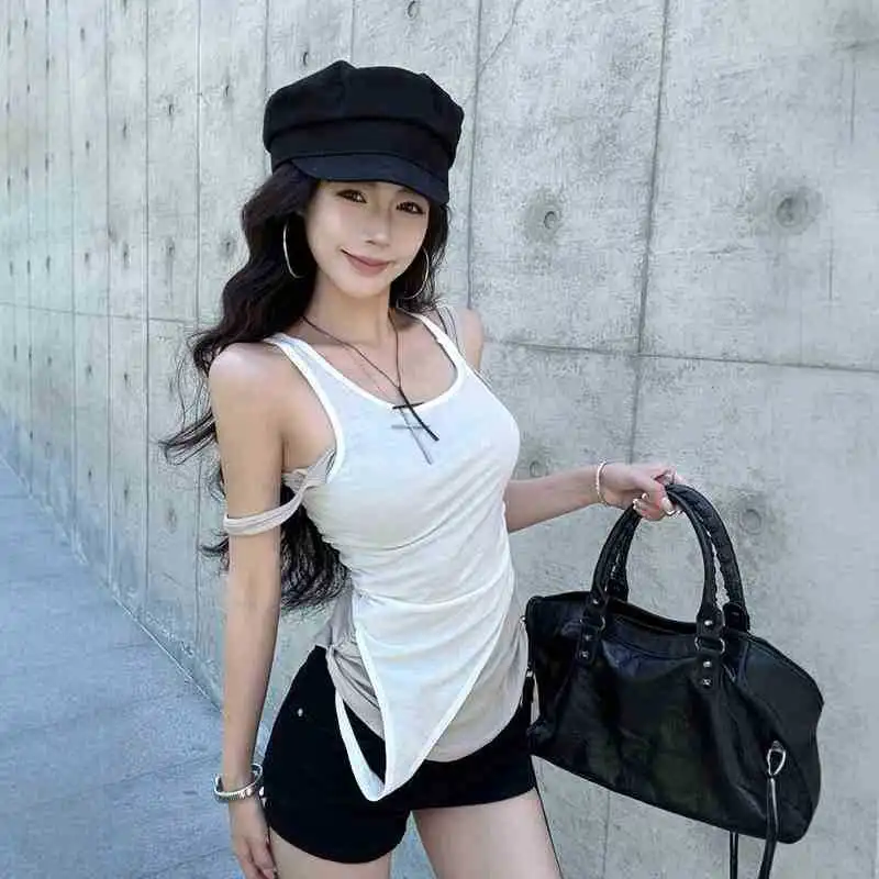 性感拼色不规则假两件吊带背心，小个子辣妹叠穿神器
