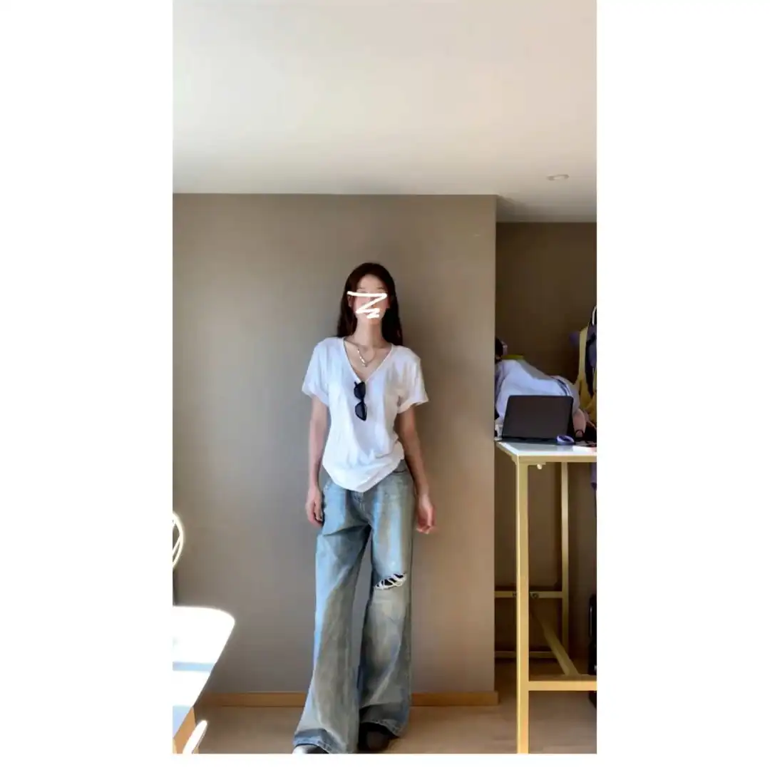 美式辣妹白色V领正肩短袖t恤女夏季202