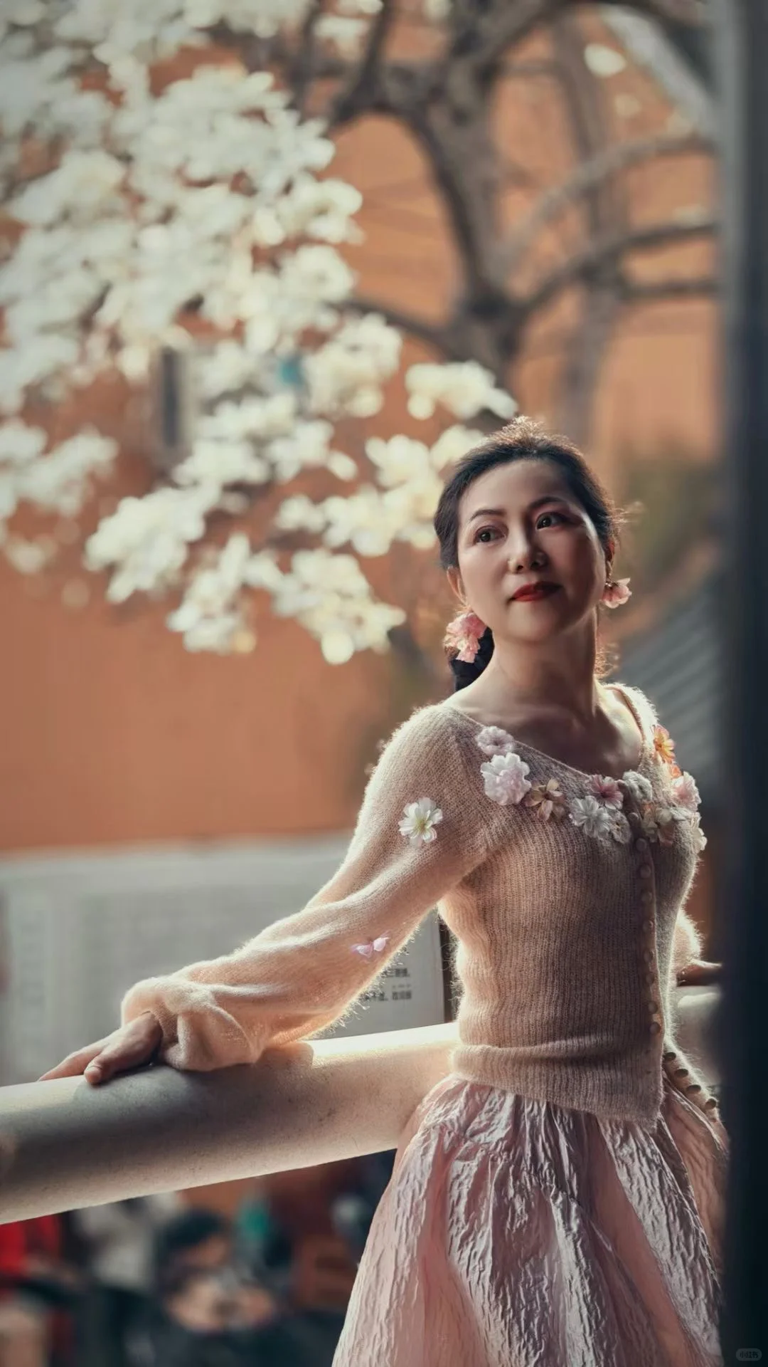 灵谷寺白玉兰写真/温柔的粉色系穿搭