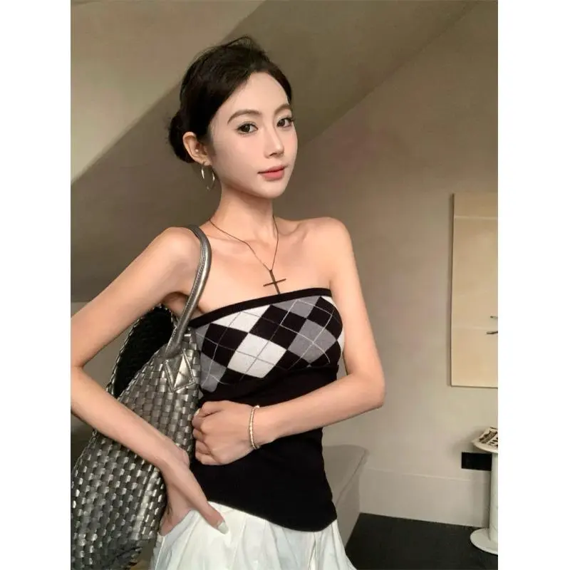 ?【夏日辣妹必备】格纹抹胸背心 性感