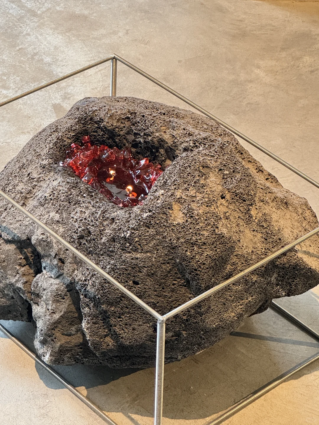 黑地|小而美的展