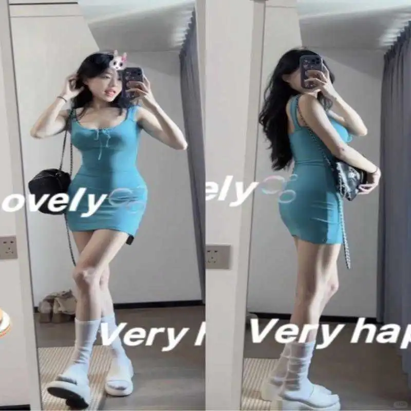 ?辣妹风蝴蝶结U领连衣裙，显瘦显高挑