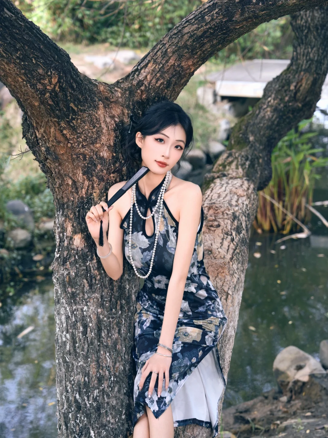这个旗袍真的不要太绝～