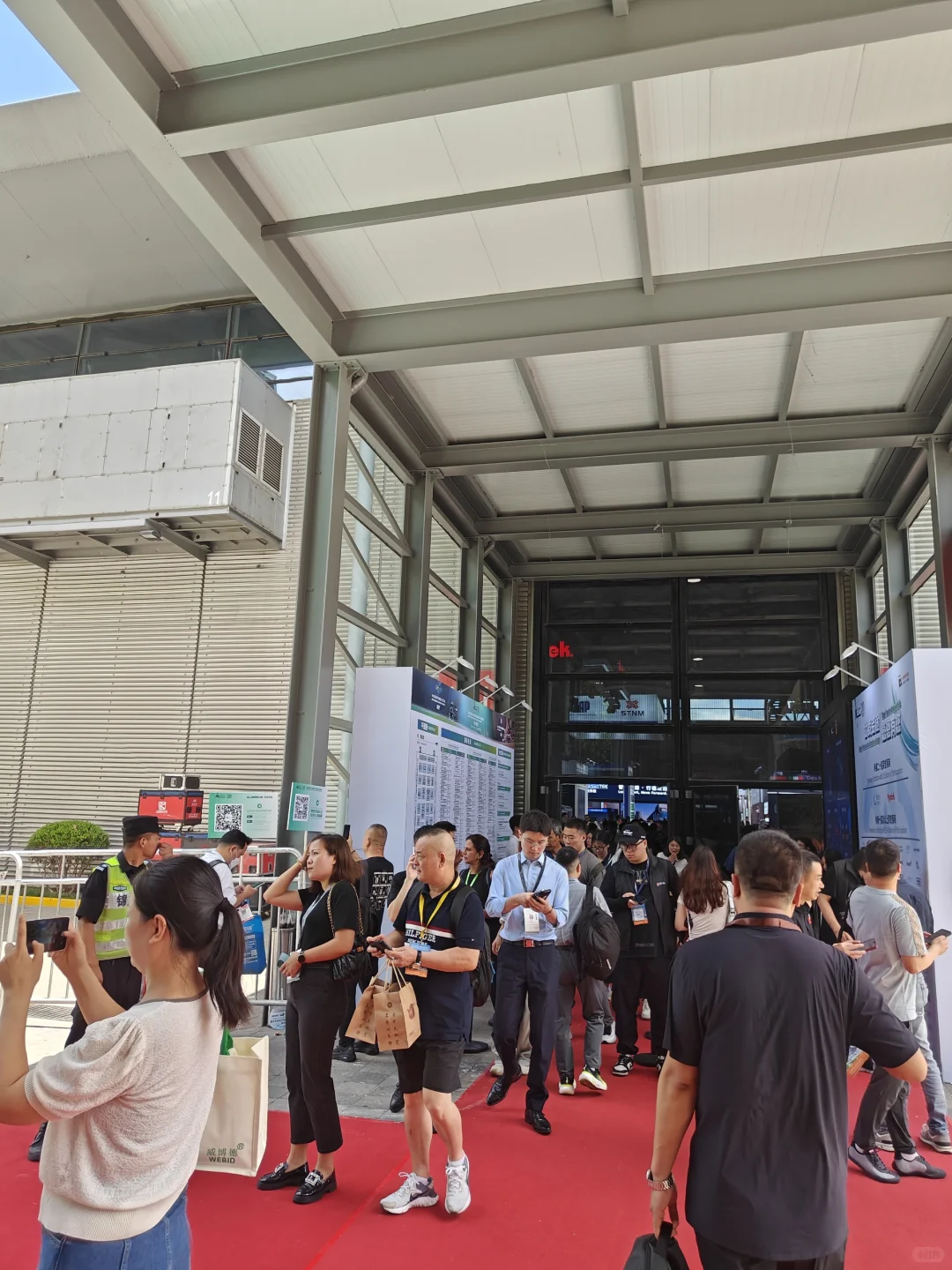 ??反向出差|上海国际工业材料展之行