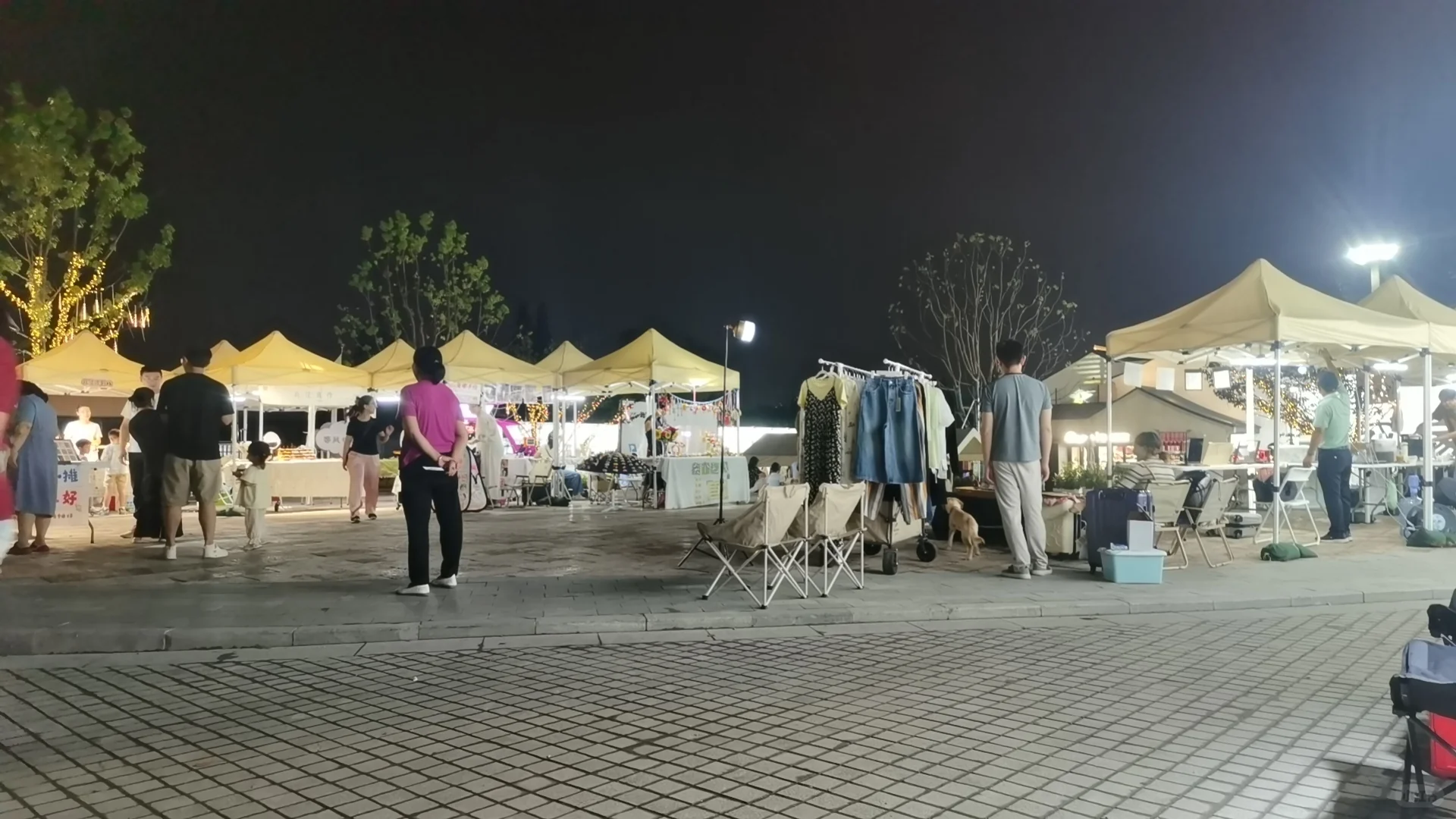 新手第一次参加市集，如何报名心仪市集？