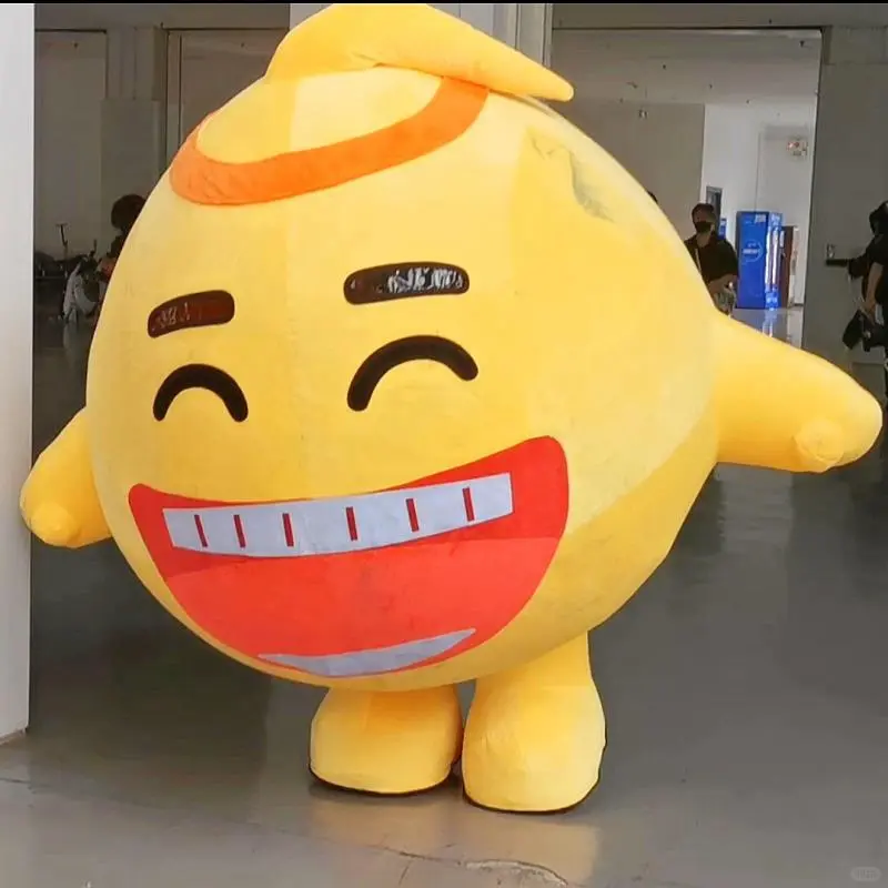 穿越次元的青春狂欢:一位老人眼中的动漫展