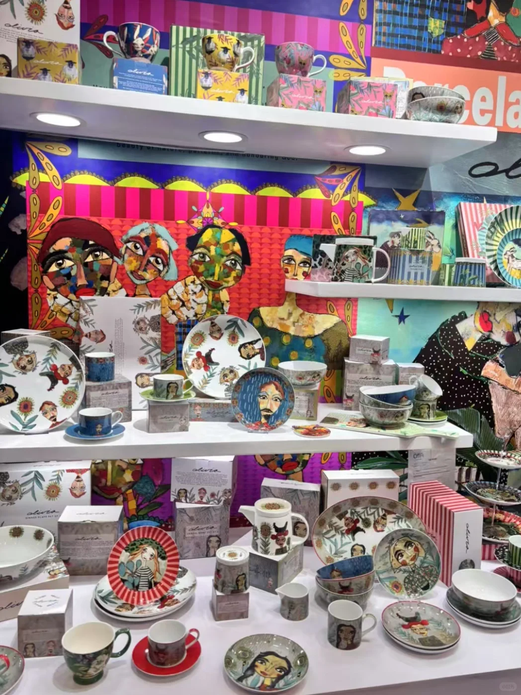 2025年中国进出口商品交易会瓷器真的美爆了