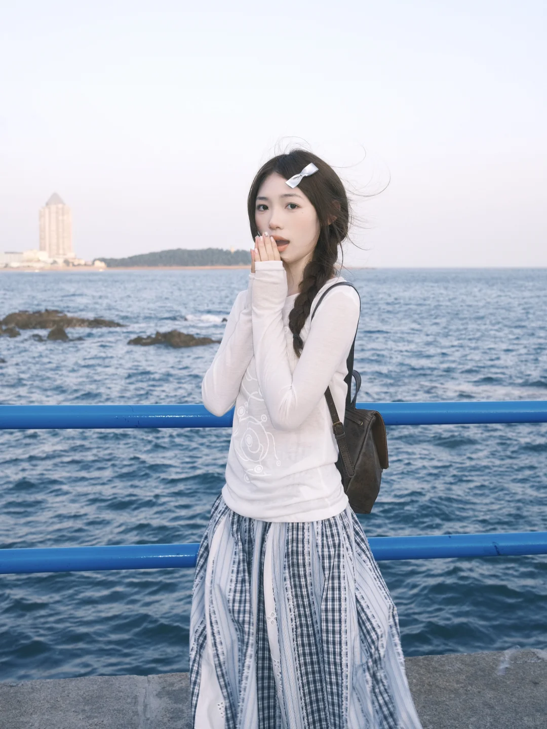 海边拍照姿势合集? ⋆.˚ ?⋆.˚