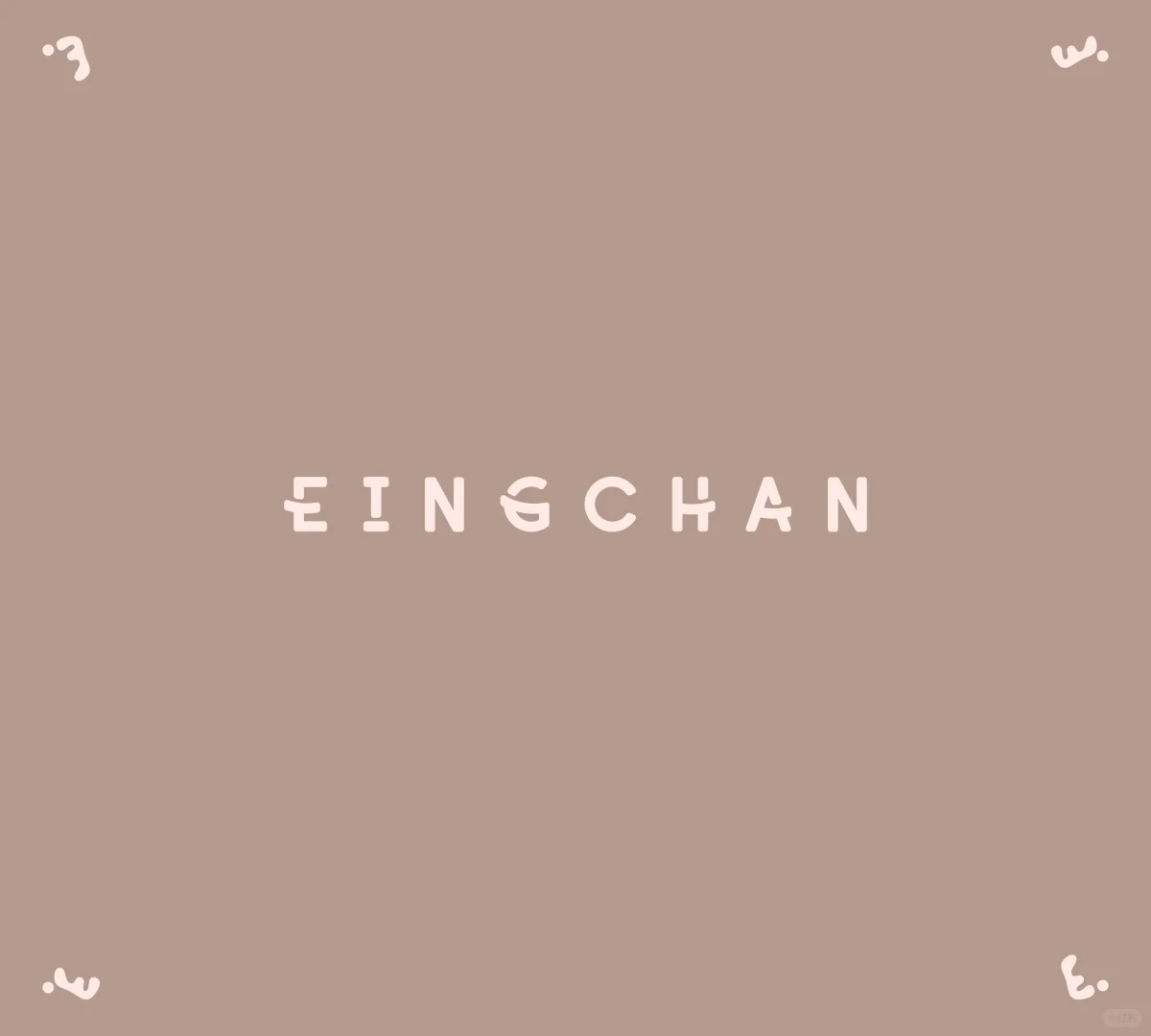 柔软又饱满~~~~~~~~瑜伽服logo来喽~