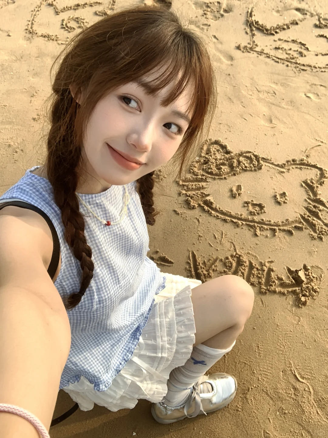 海边拍照姿势合集? ⋆.˚ ?⋆.˚