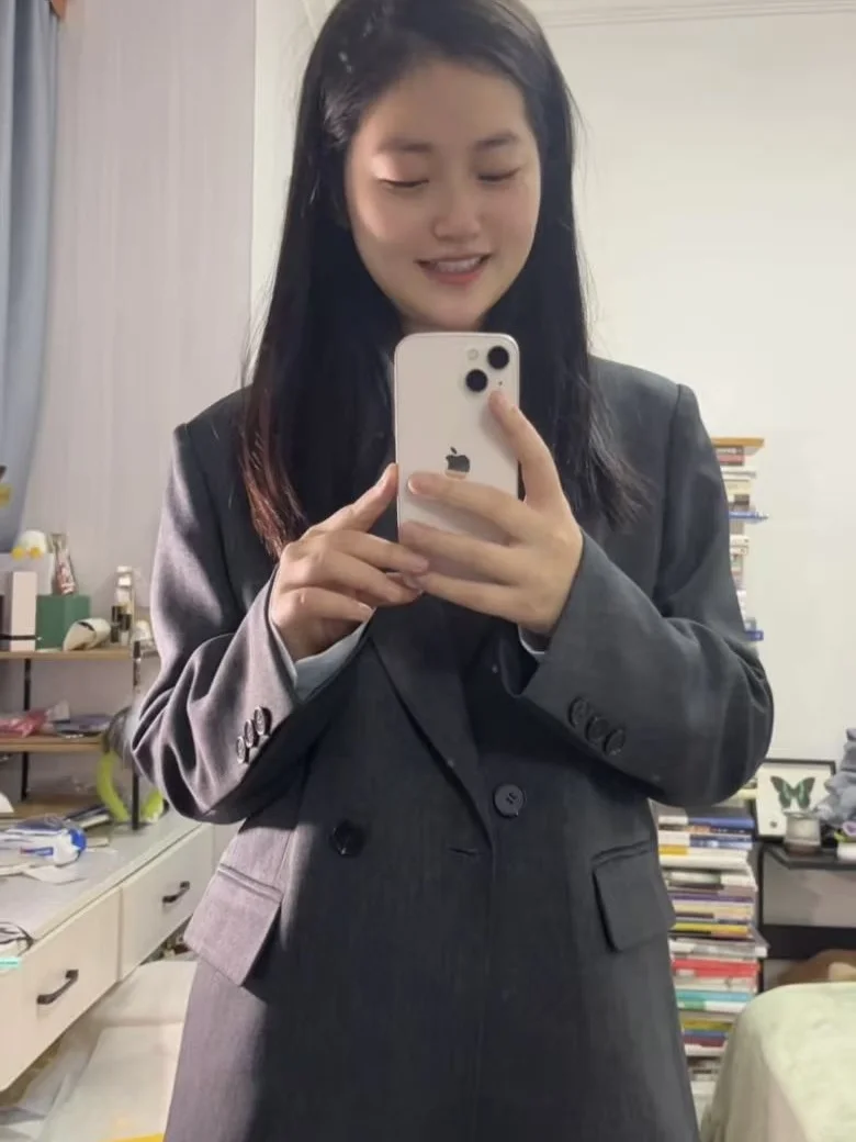 从面试战袍到国家正装 身份已更新