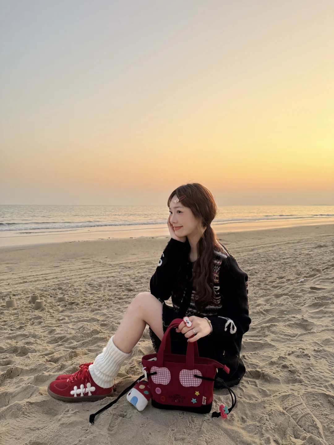 海边拍照姿势合集? ⋆.˚ ?⋆.˚