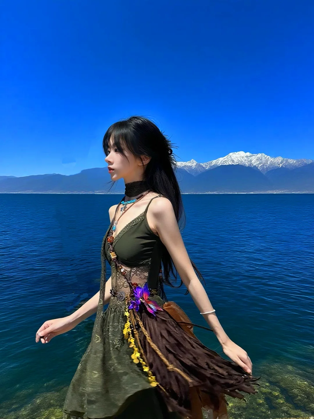 百元整套?显白植物系?洱海边美神降临