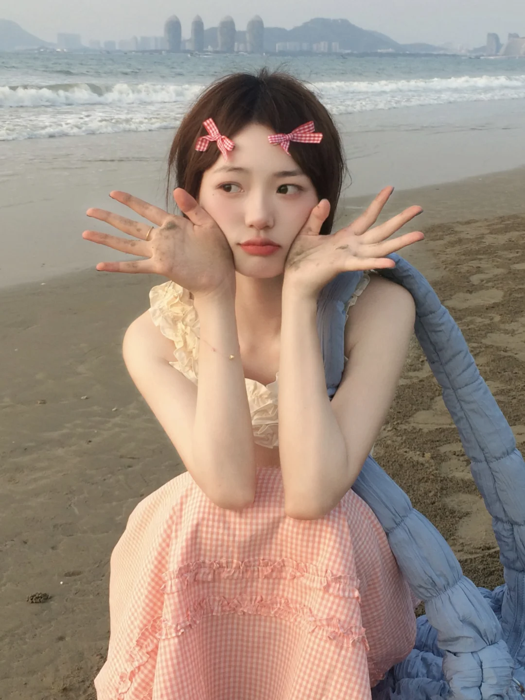 海边拍照姿势合集? ⋆.˚ ?⋆.˚