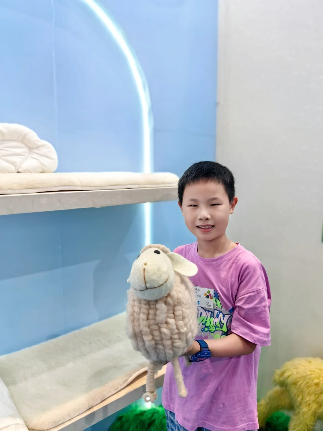 终于!在展会里见识到介个“会呼吸”的床垫