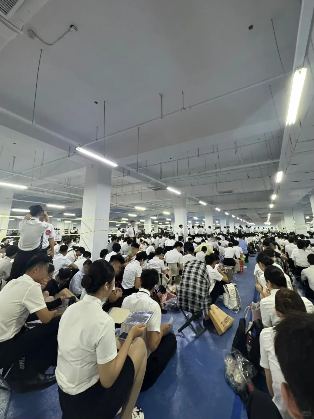 民航招聘会:复苏表象下的“寒冬”困境