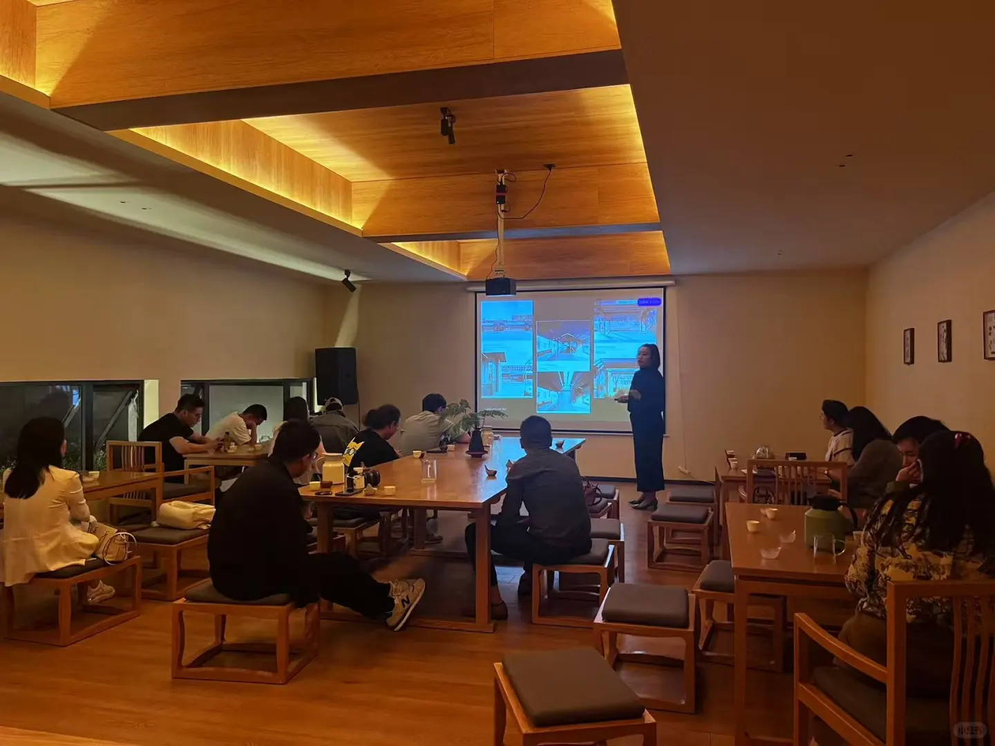 交流与分享 合作与共赢