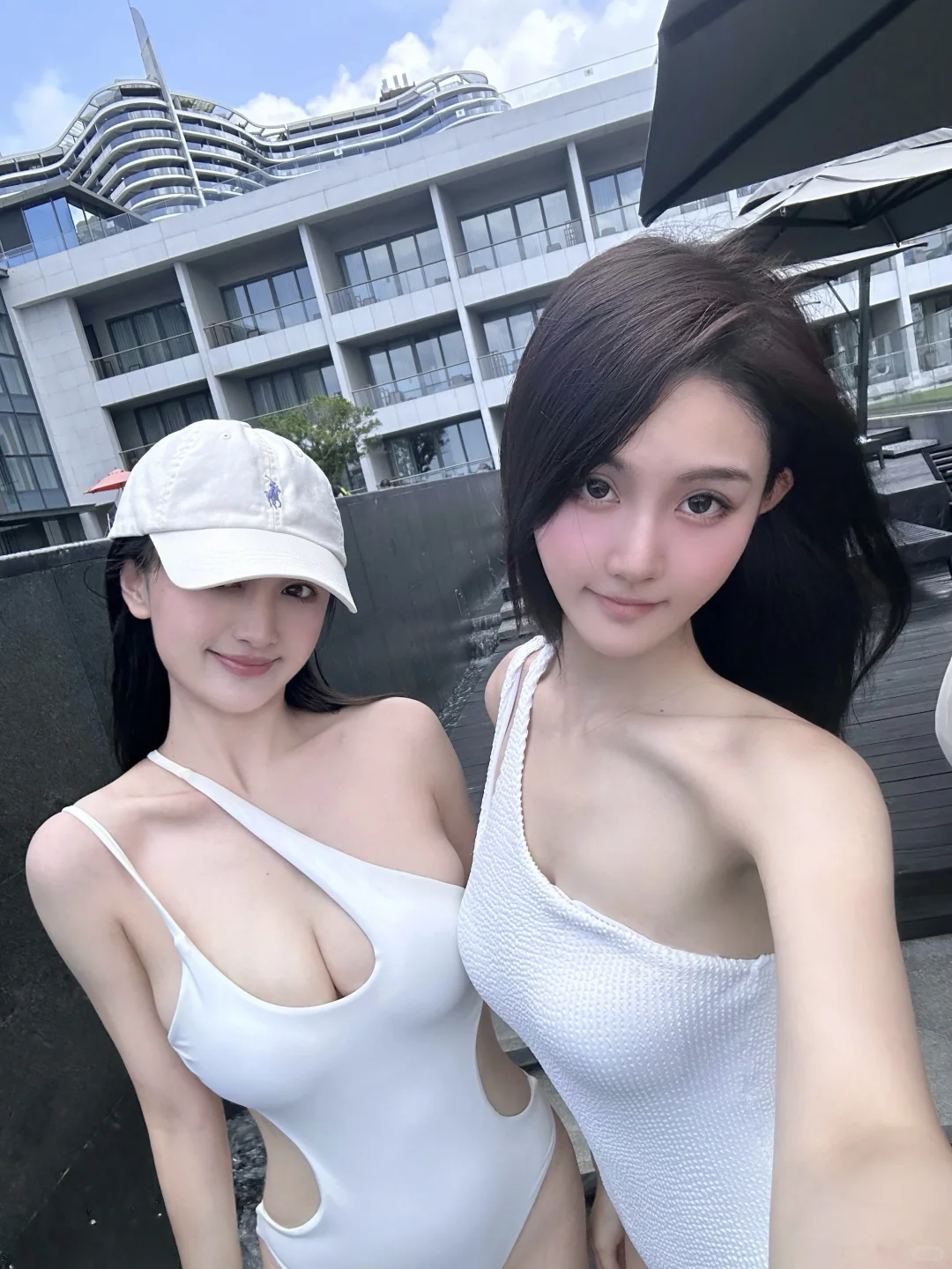 all white?˚? ???