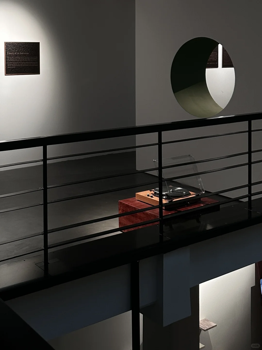 上海外滩坠震撼的新展……ᴜɴʀᴇᴀʟ sʜᴀᴅᴏᴡ