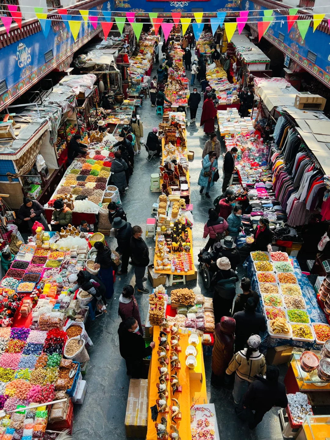 拉萨的春节:年货展销会