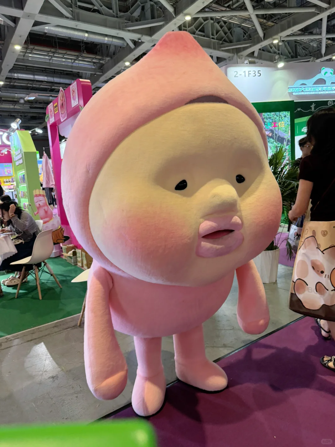 哪里的展会上看到了这么可爱的IP