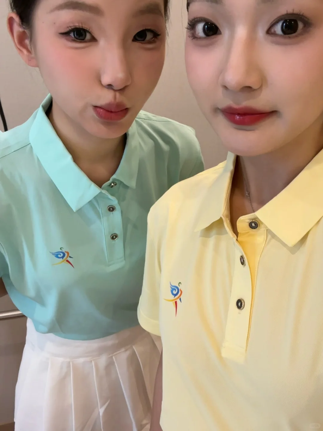 ✈️顺利摘牌啦～