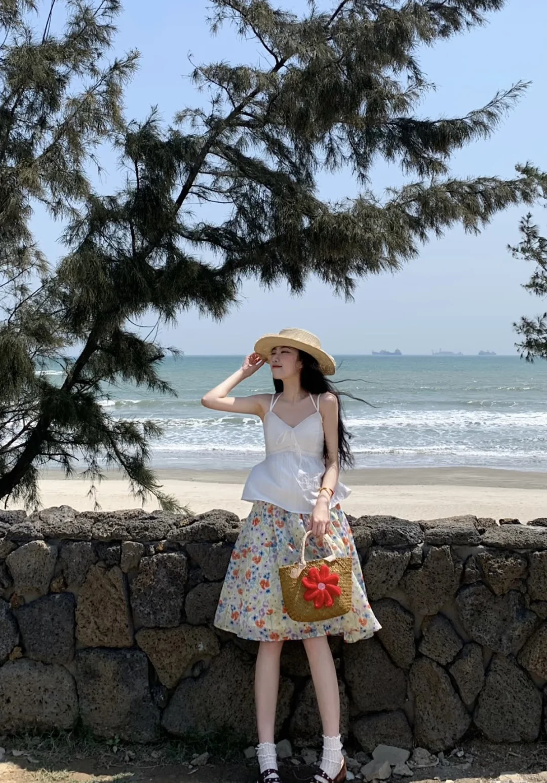 海边拍照姿势+穿搭