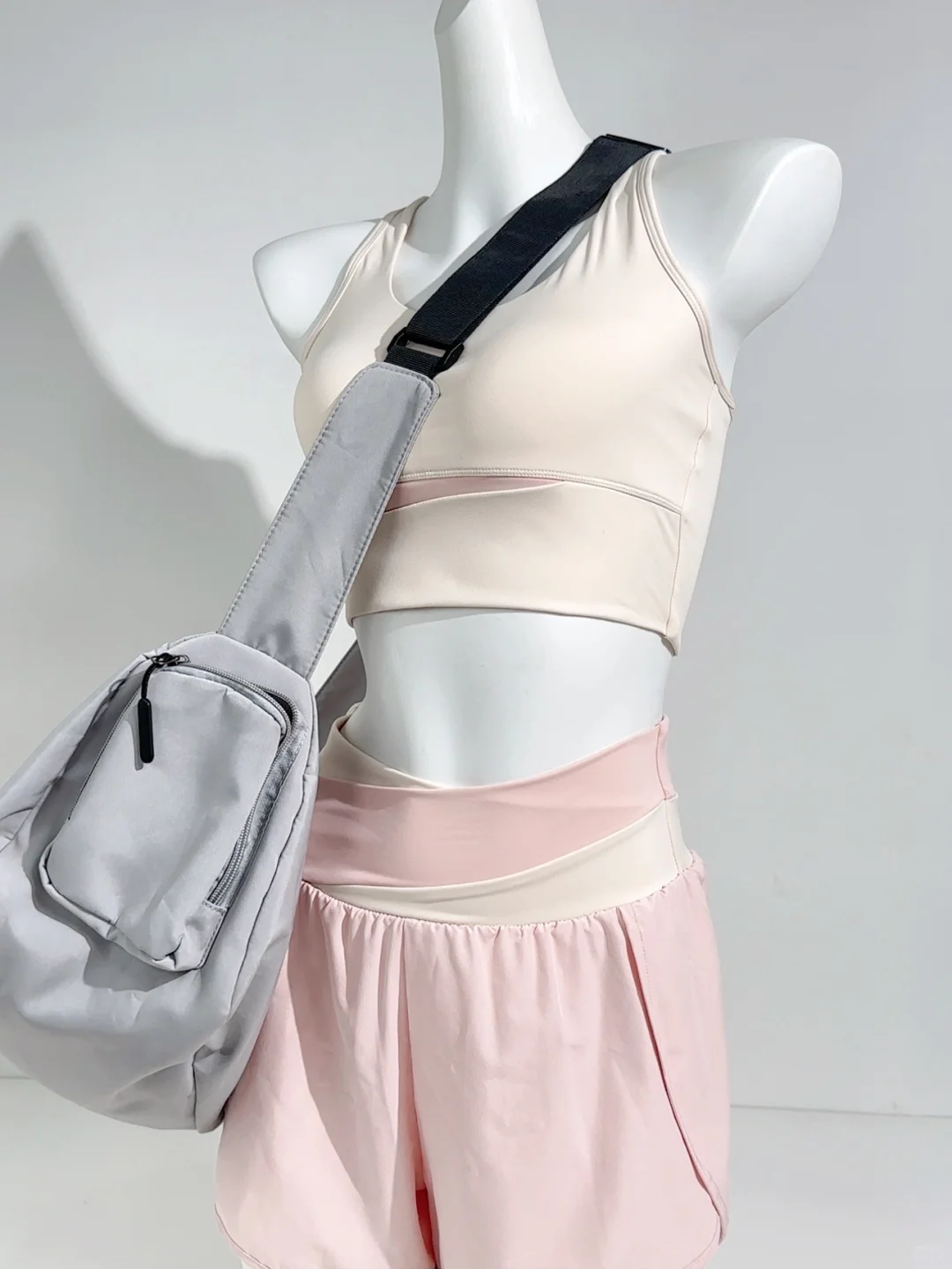 夏日甜妹刚需?少女心是这套瑜伽服给的?49