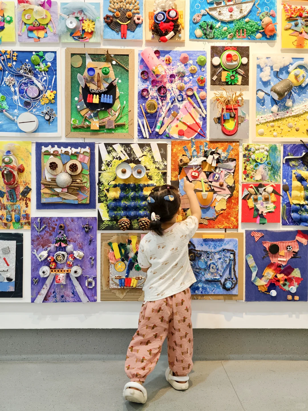 溜娃 | 幼儿园美术展惊呆我了！