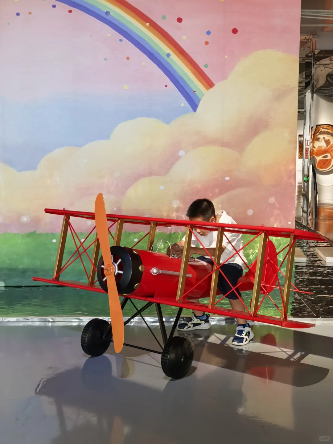 ?热疯？室内免费展+空调遛娃，妈妈爽翻