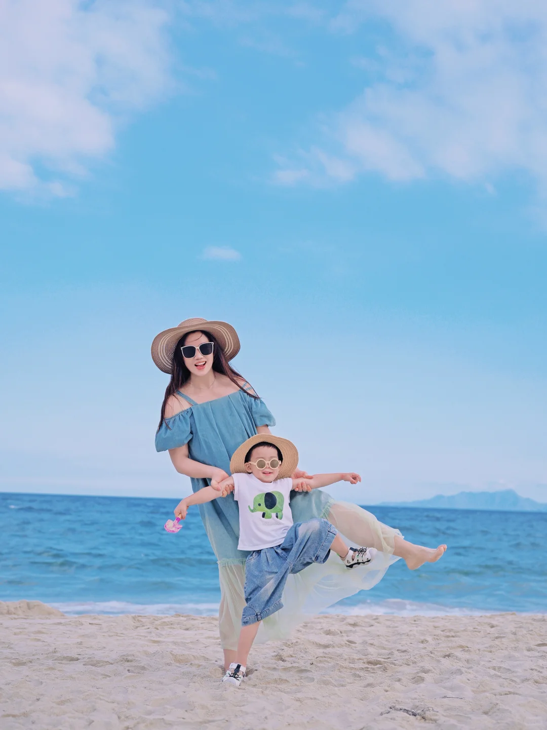 ?️存一些海边亲子拍照姿势|有爱亲子照