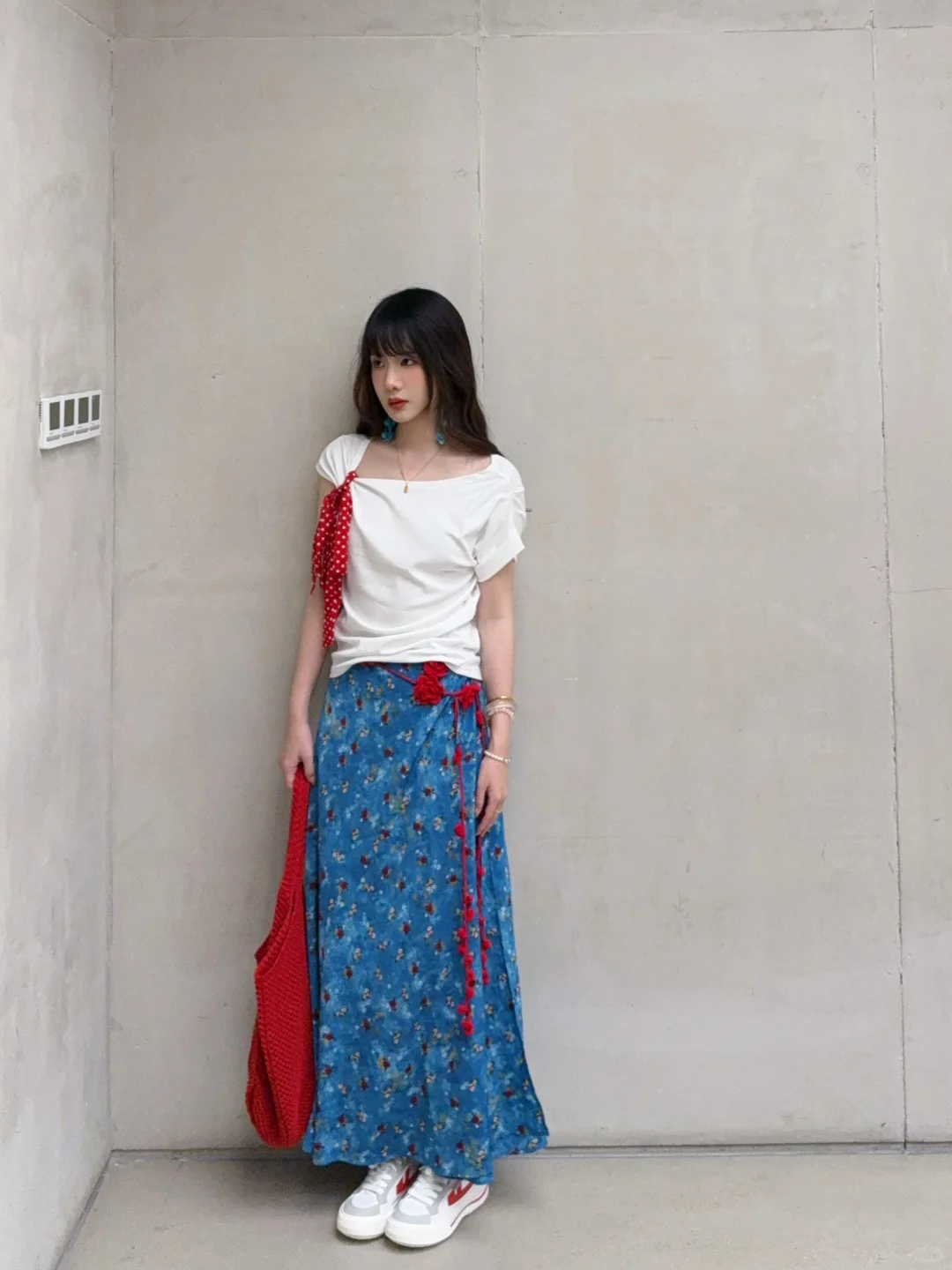 ??泰兰德少女