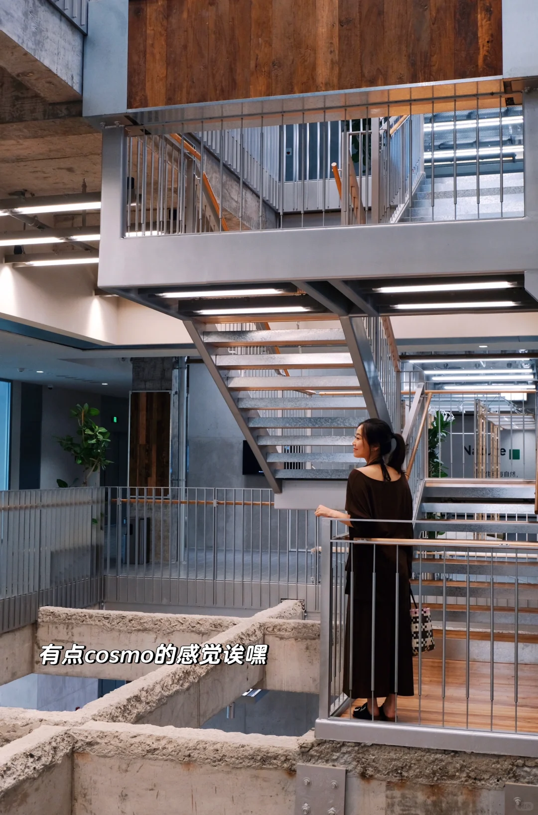 40度的重庆就应该躲进艺术展里呀?