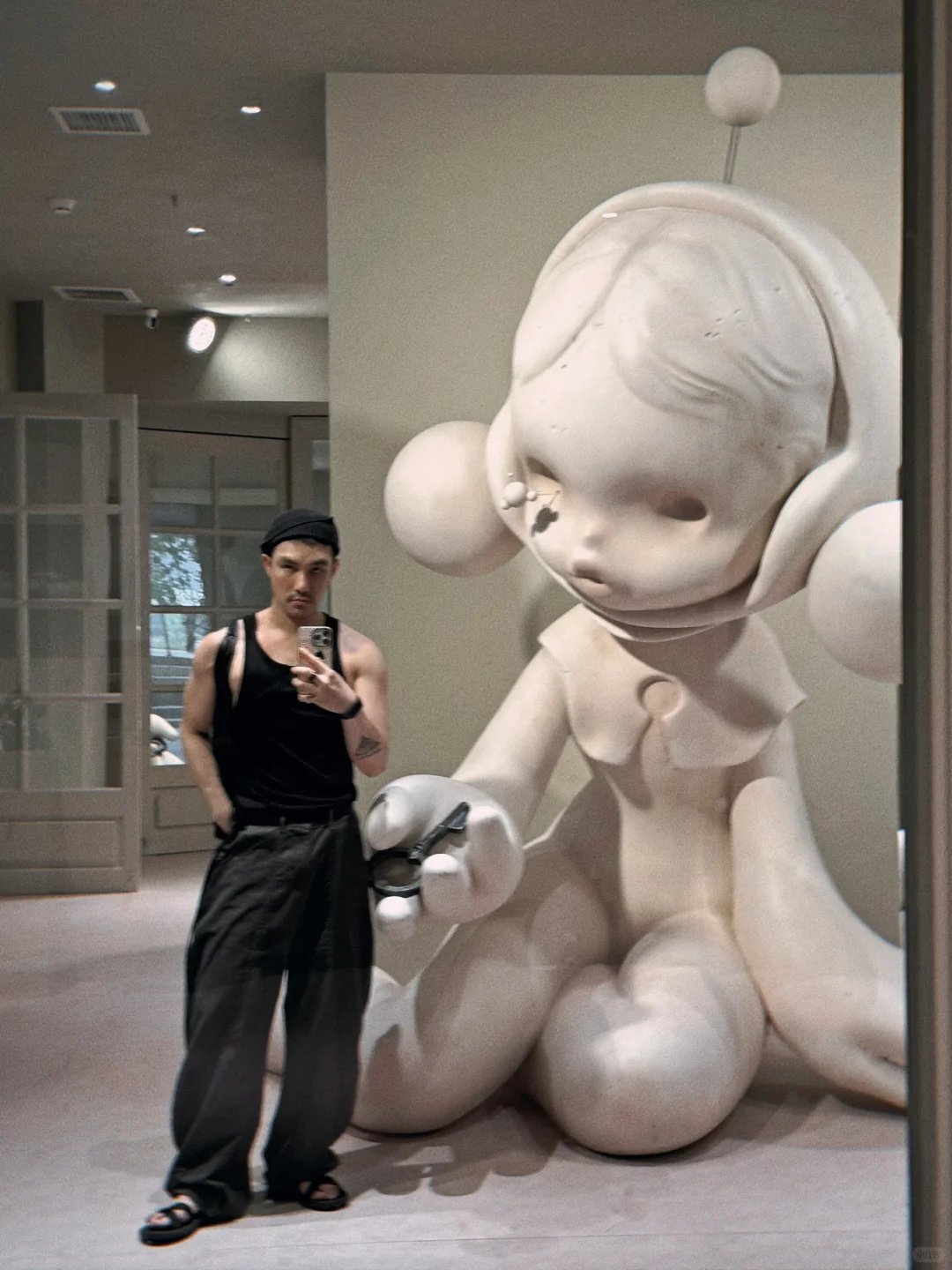 安静看展怎么突然笑场？