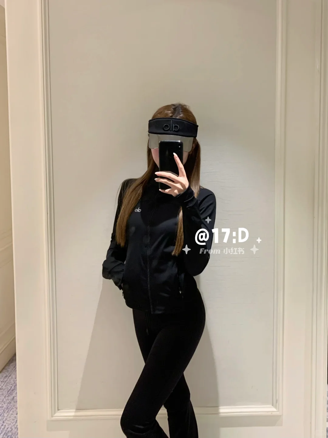 Alo瑜伽服