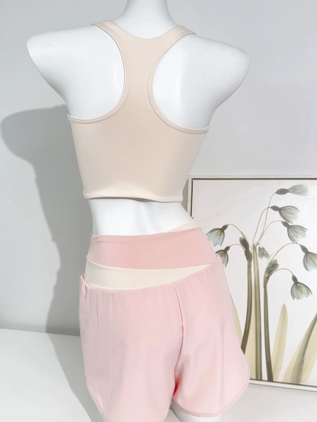挖到一套‌｜49?粉嫩运动套装?免穿bra好香