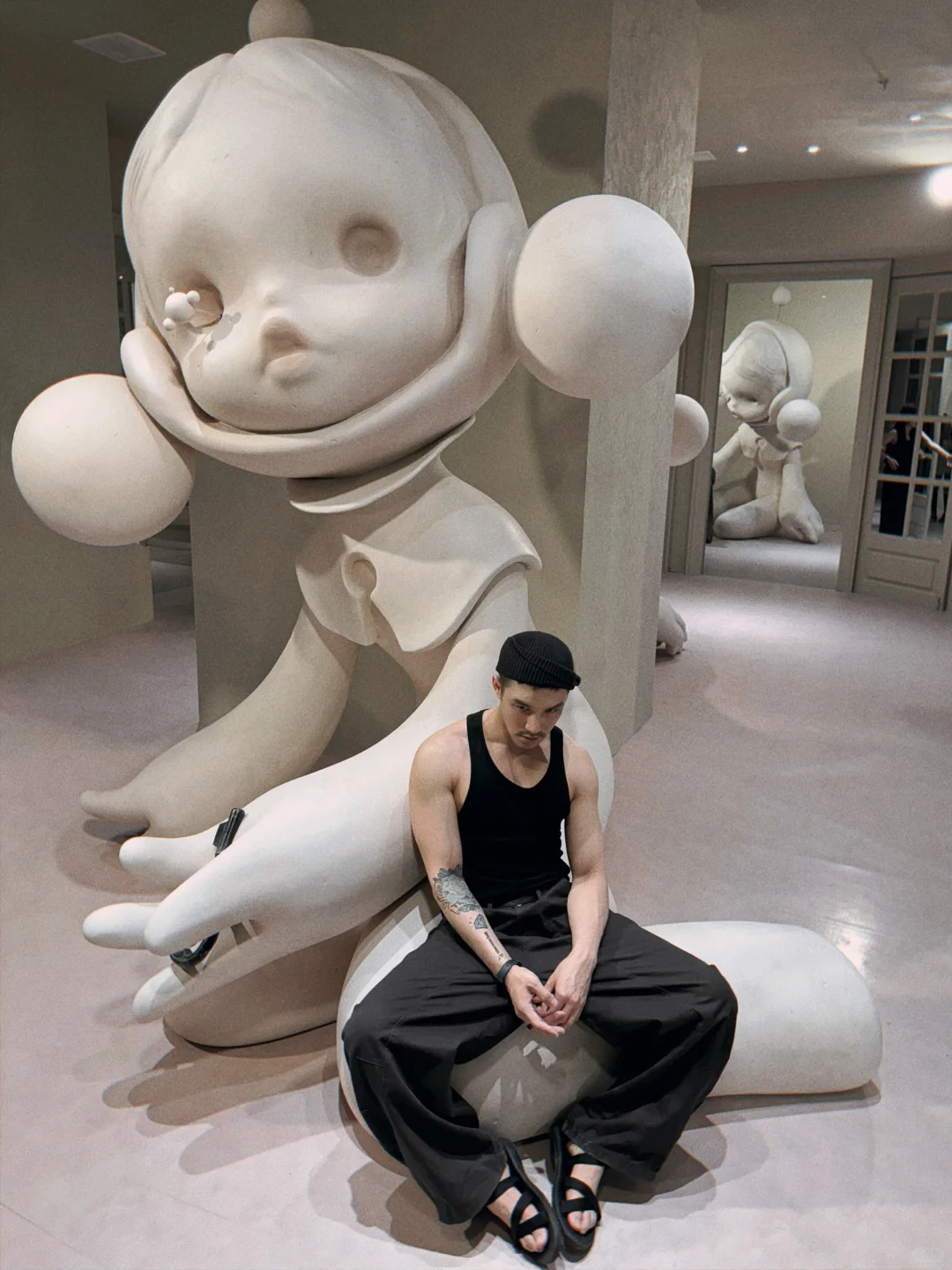 安静看展怎么突然笑场？