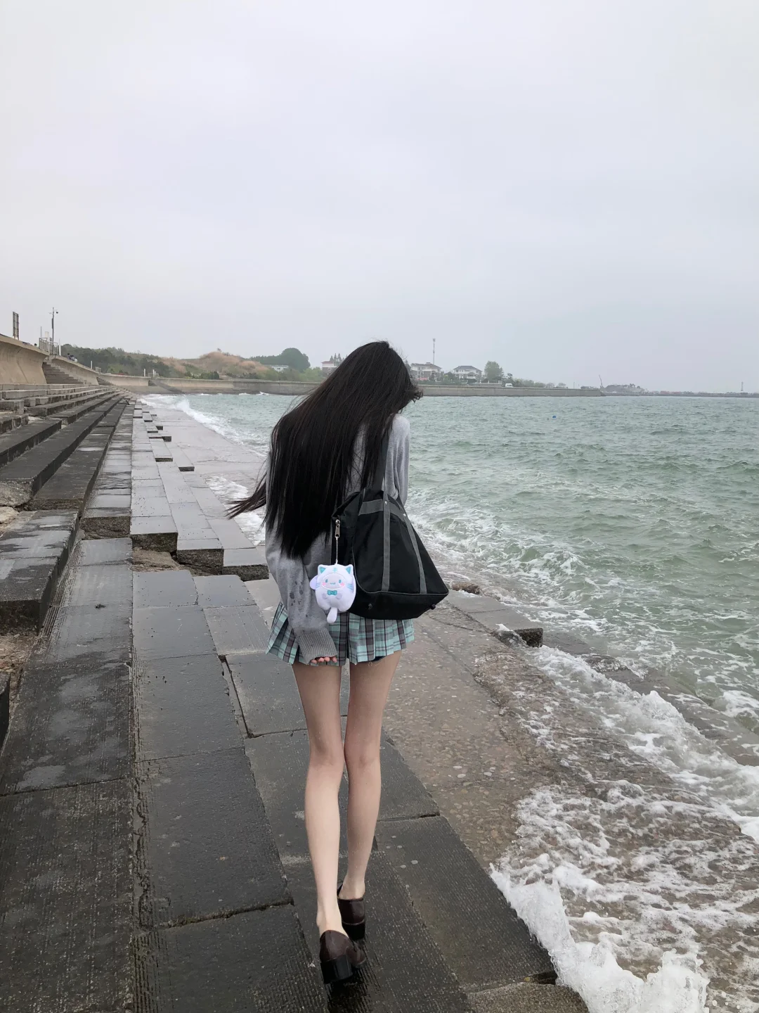 阴天海边拍照！