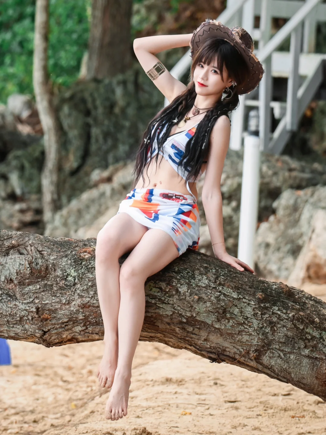 SNH48柏欣妤海边穿搭，夏日多巴胺代名词！