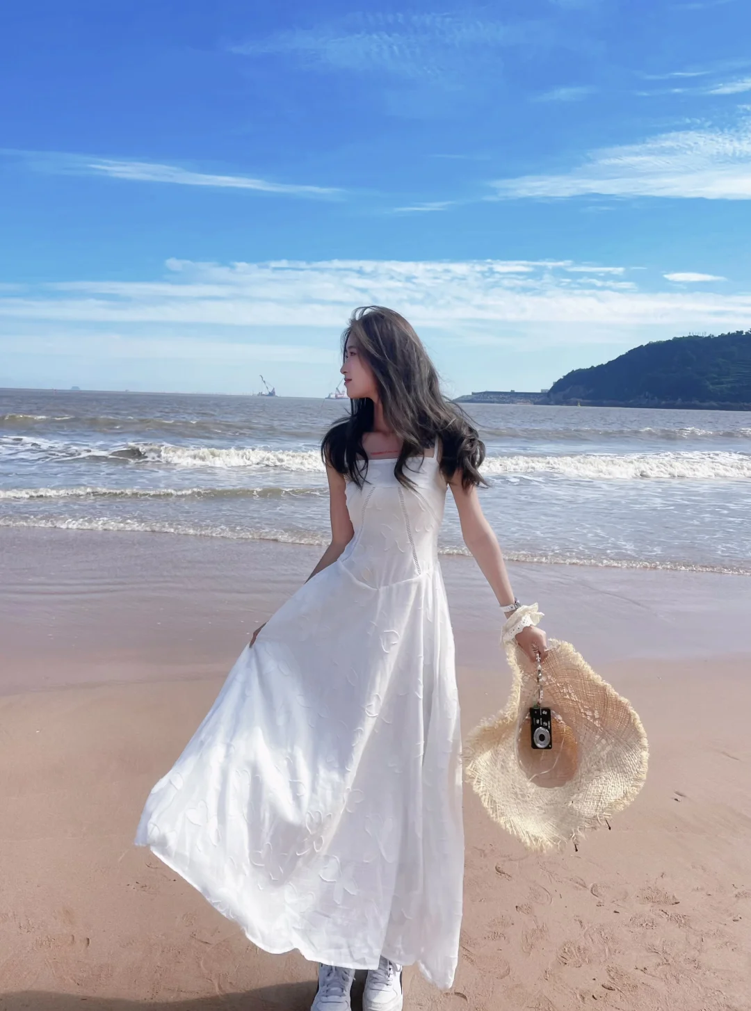 海边和白裙子的适配度?