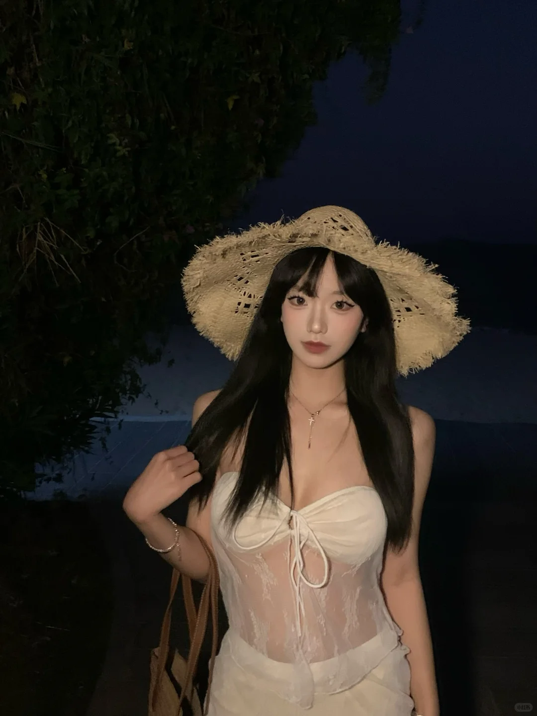 9套海边超出片穿搭??