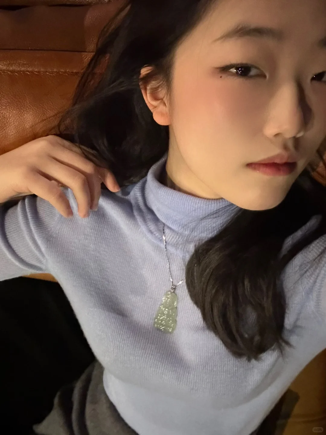19岁但装熟女的一天