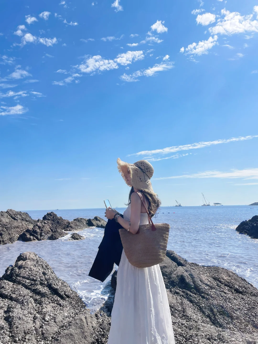 海边和白裙子的适配度?