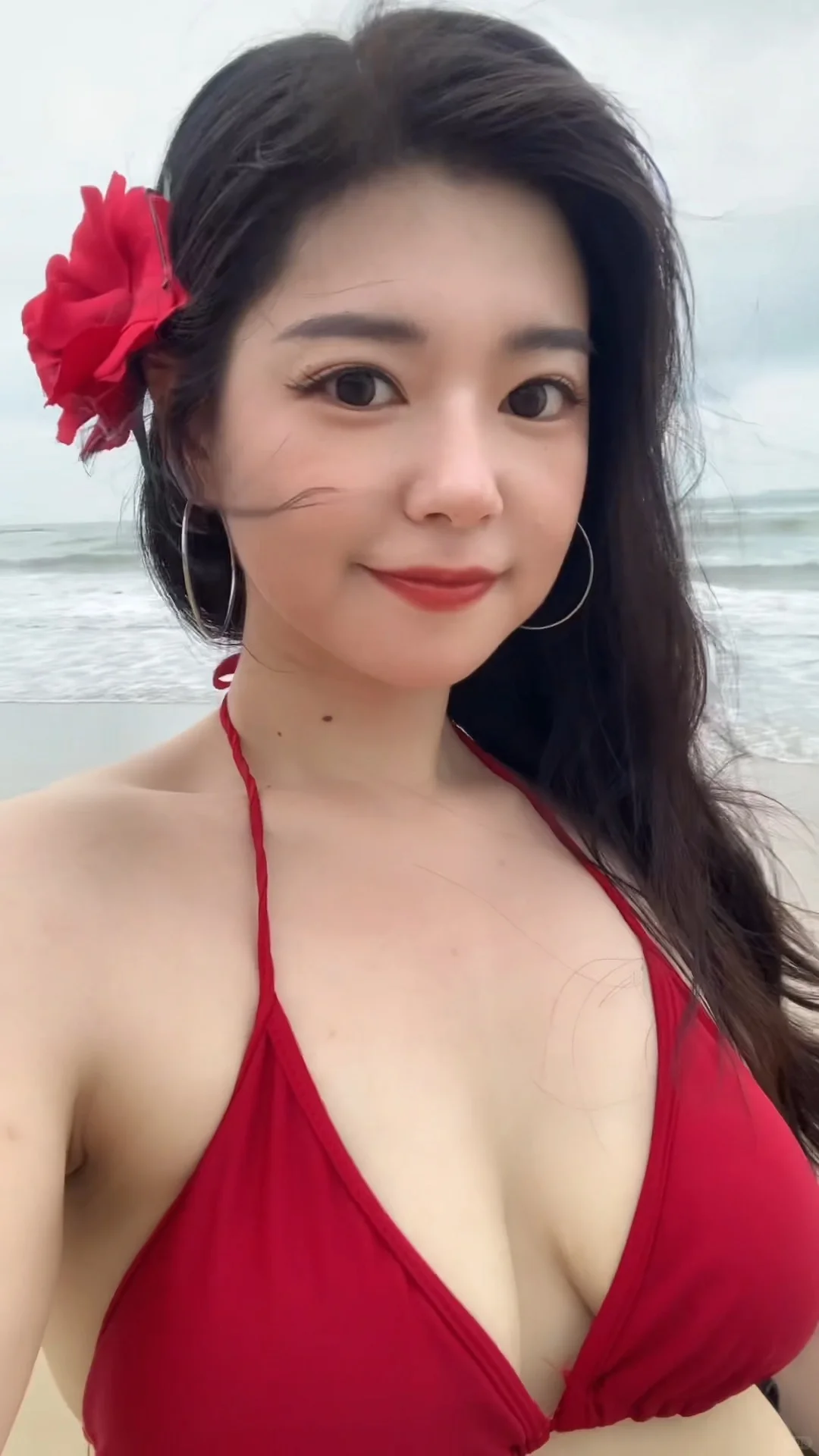 晒下你的海边穿搭