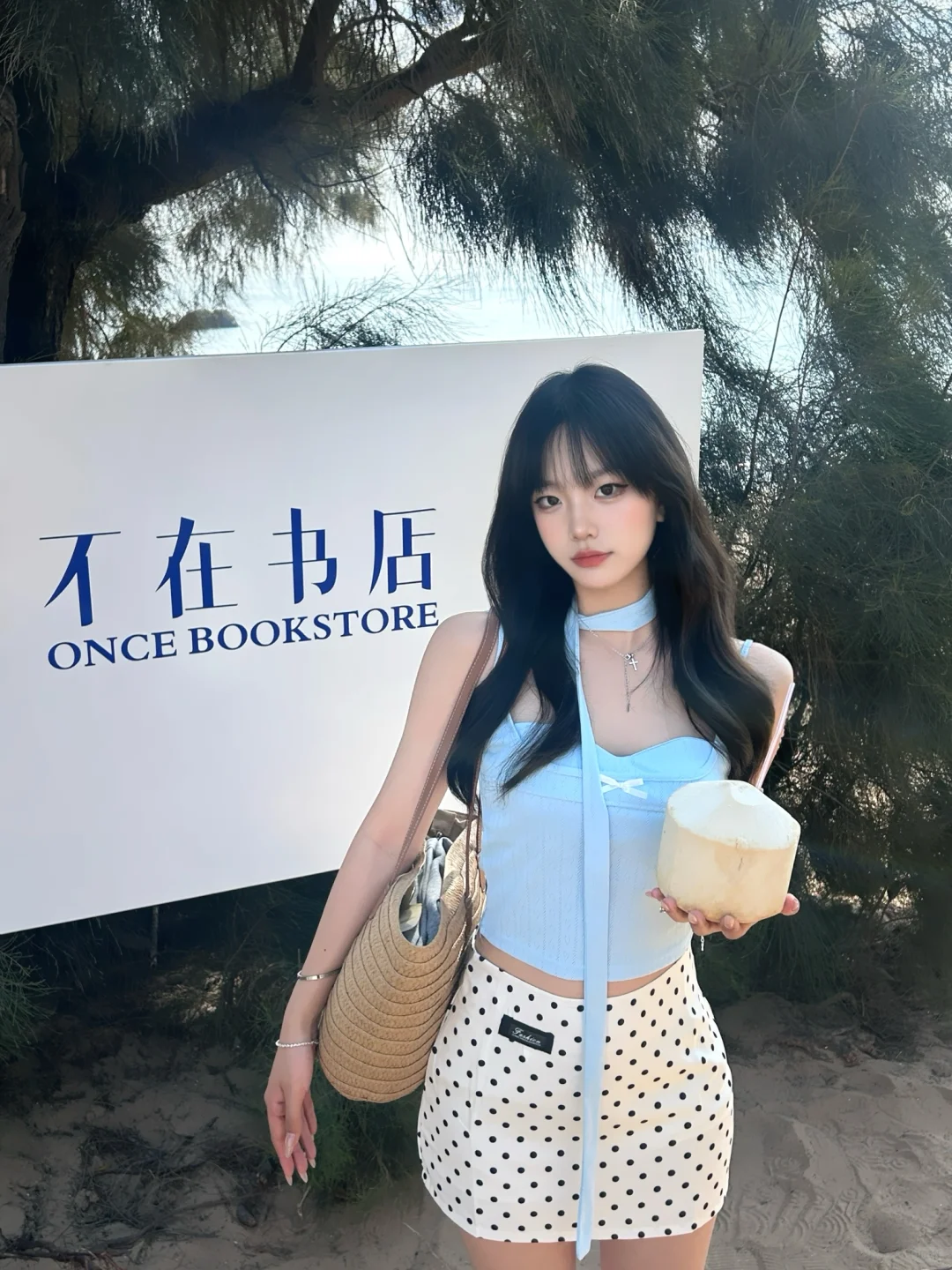 9套海边超出片穿搭??