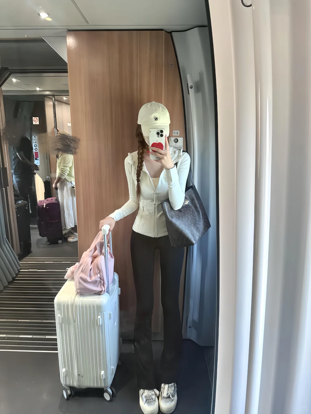 今天穿lululemon