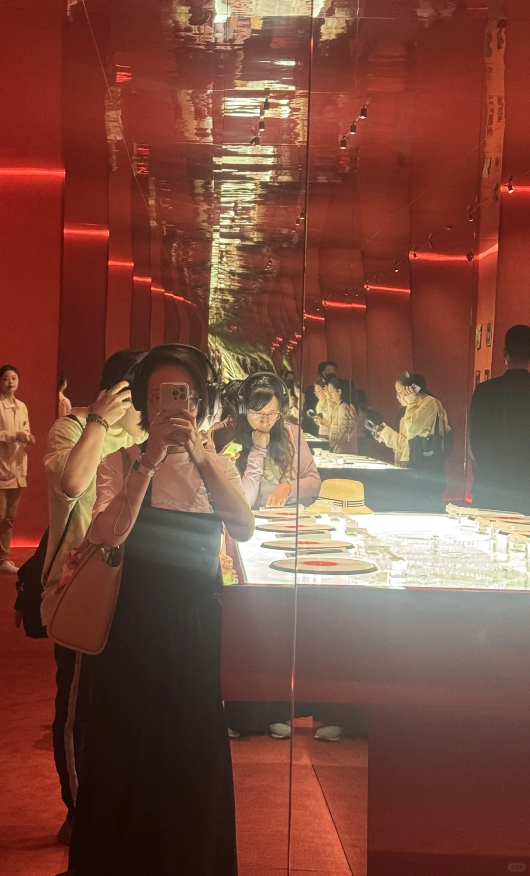 看完展才意识到，我原来也是富人经济的一环