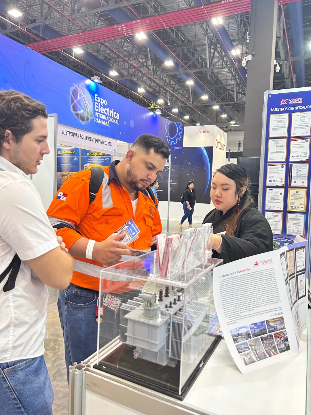The 41th Expocomer China Pavilion?