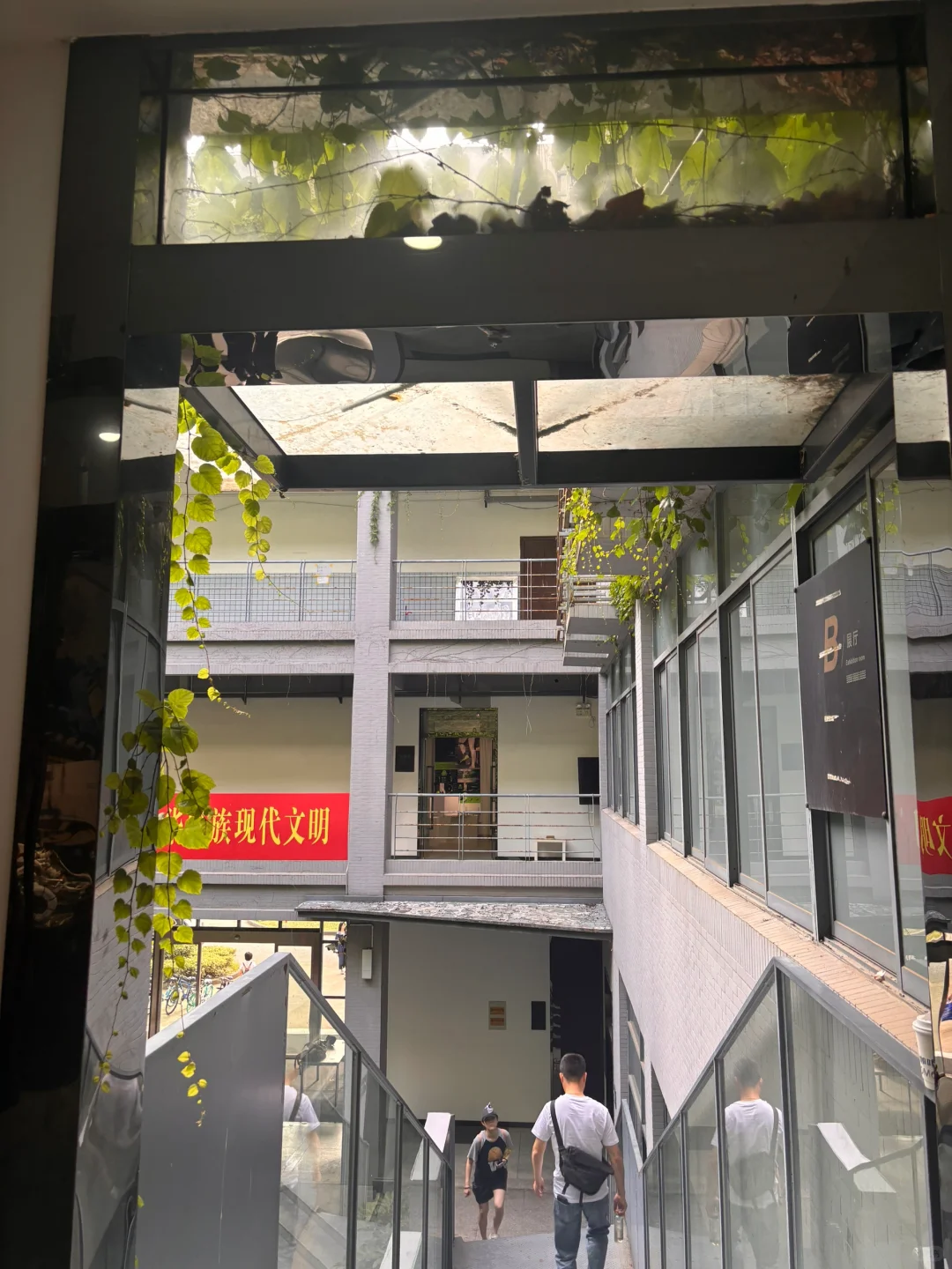 江南大学设计学院毕业展真的很壮观
